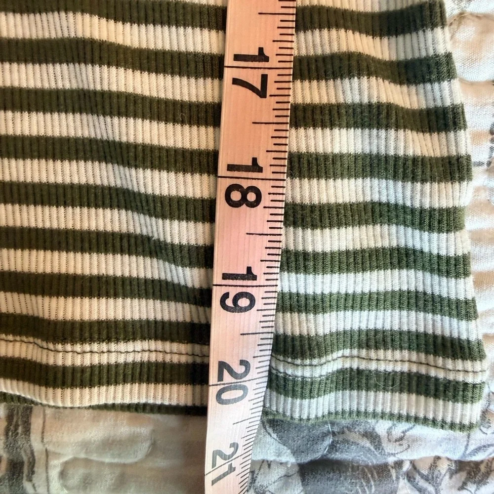 NWT GAP Kids Henley Top XL 12 Green Stripe Short Sleeve Ribbed Shirt
